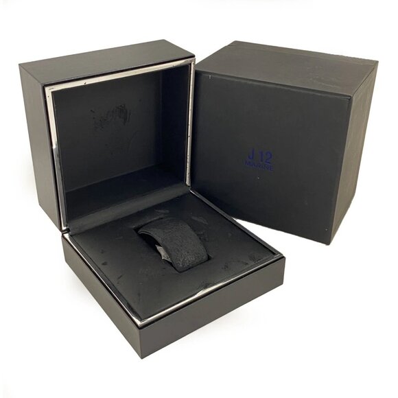 CHANEL H2558 J12 Marine 42 black CE/rubber AT - Picture 9 of 10